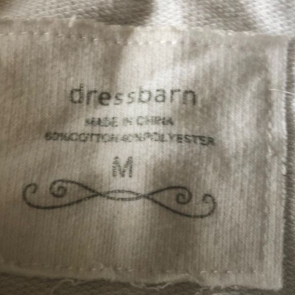 White Zip-Up Hoodie with Pockets short sleeve - Picture 8 of 10